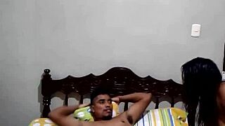 sexy chat on web turns into oral sex session