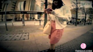 which do you prefer misaki-chan 😏