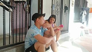 follo con mi vecino sexi cuando su esposa no está