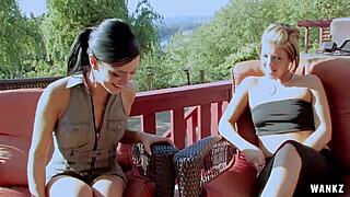 艾莉莎，你用假鸡巴操布鲁克吗