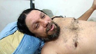 害羞女孩给我销魂按摩 忘掉前男友的湿穴