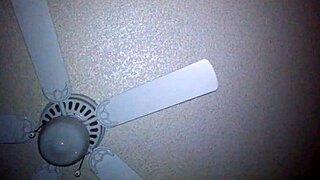 the amateur with shaved hairless pussy uses toys to squirt in a wild session