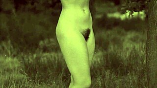 100 years of sex in nature! 🌿