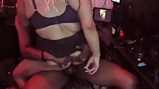 Angelg and Kuzz riding each other in sexy anal cowgirl session with assfucking