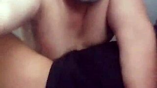 sucking on that big black shemale cock 😍 so huge and tasty