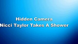 spycam nicci taylor takes a shower