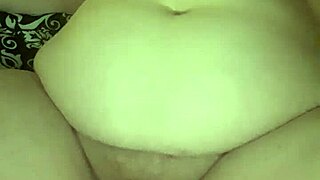 Testing new fuck machine on big tits bbw