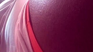 Slut cheats while playing with her clit 😈