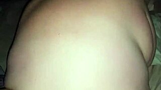 大屁股BBW假屌骑乘挑逗？