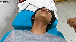 young amazon opens legs for anal penetration 😏