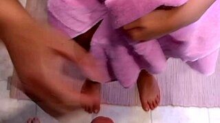 i love this extreme huge tits handjob