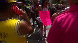 i give kisses in cdmx with miniskirt on lgbt march day, want a blowjob next?