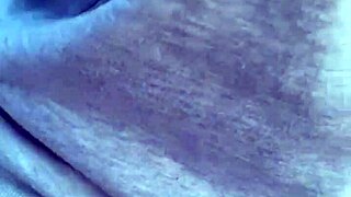 Pinoy explores tight space in passionate moment