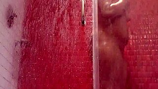 Freaky Latina Wife Shows Big Ass for Homemade Creampie