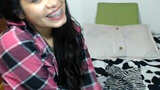 europa5639 gets her PUSSY and ASS fingered in anal masturbation.