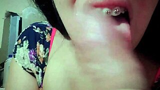 hey, my indian cousin got an orgasm on my cock, real homemade anal video right here!