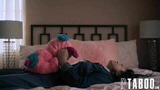 in feed me ep 2, damon dice and alex jones feed lulu chu with their cocks.