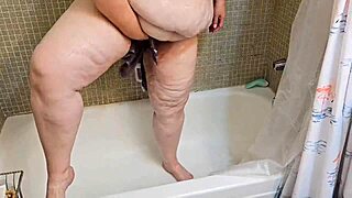 Big Ass Milf Seduces Boss With Open Pussy