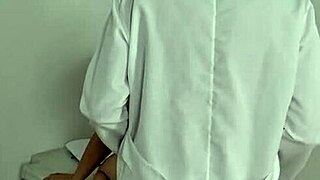 she tried to pass the job exam by letting him worship her asshole