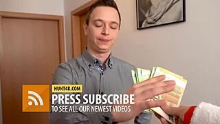 Smart hunter seduces slim blonde while touring new apartment