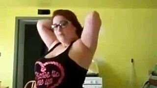 Dialogic wanna see cum dripping on big MILF tits and ass?