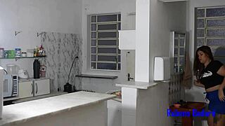 拍摄海滩别墅夫妻亲密做爱