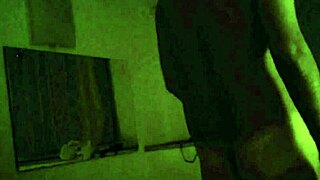 cliente follándose a una prostituta china