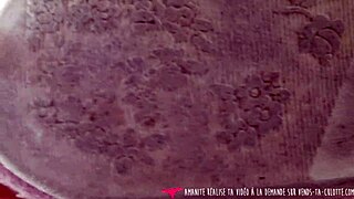 vends-ta-culotte - instructions de branlette pour fétichiste avec une jolie amatrice française poilue - amanite