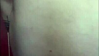 oh my god! inserting toys in my anal and pussy triggers quick cum shots!