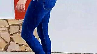 sexiest walking braless on street 😍