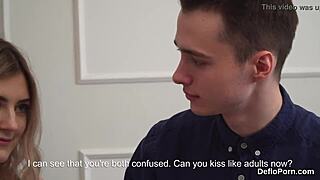 妖娆小猫伸展湿逼失去童贞