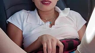 Me va a coger si o no profe - joi en español with skinny latina