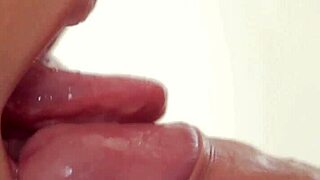 火辣亚洲美女Kristyna震撼情色场景！