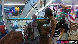 泰国业余18+女友玩乐后用玩具自慰