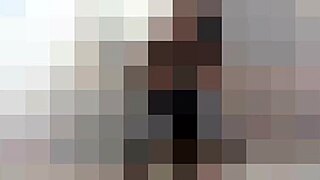 I have a treat for you bisexual boys 😘