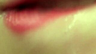 Spicy hottie swallows every drop of thick sperm shot