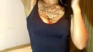 i'm teasing my followers and fans with sexy vibes