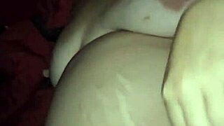 milf gets creamy load deep in her pussy