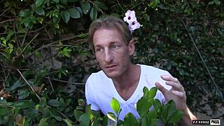 naomi woods loves fucking hard in the pool