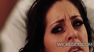 before she-hulk, milf babe gets hardcore parody fantasy 😏