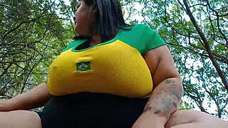 Naughty Cheerleader Mary Jhuan Masturbates In Park