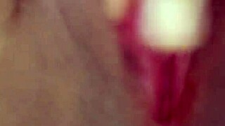 Indian babe rubs her slutty cunt before work