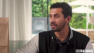 Milfy Mom Savannah Seduces Stud