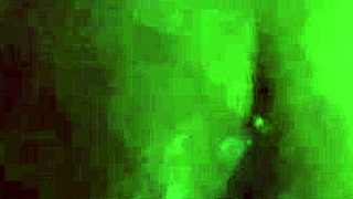 a amiga aprendeu a fistar e enfiou a mão toda na loira arrombada