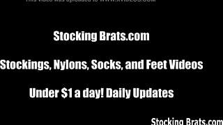 We get so horny in stockings and panties 😈