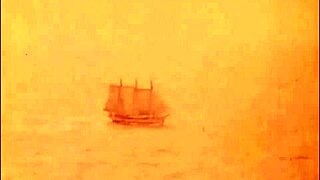 Ever seen a vintage dragonfly on the beach like this?