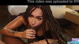 can she handle that huge dick