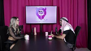 Loira Gostosa Beija Faz Boquete E Tem A Buceta Chupada Depois Que O Convidado Falou Que Nasceu Em Uma Família Com Mentalidade Liberal Sua Tia Tentou Dar Uma De Superior - Elquer Carlos 😏