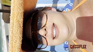 Adoro provocar na praia e ver meu boy cheio de tes�o