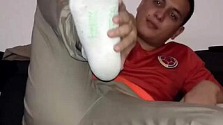 I worship my master's feet in nylon socks